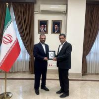 دیدار رئیس دانشگاه فردوسی مشهد با سفیر جمهوری اسلامی ایران در تاجیکستان